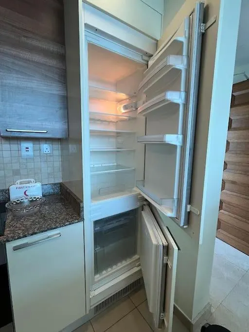 Apartment In Business Bay, Dubai Uae